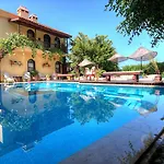 Mandarin & Mango Boutique 3* Faralya