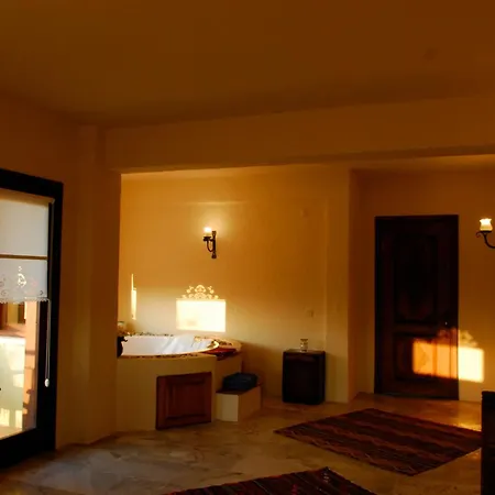 Mandarin & Mango Boutique 3*