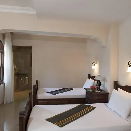 فندق Mandarin & Mango Boutique فاراليا