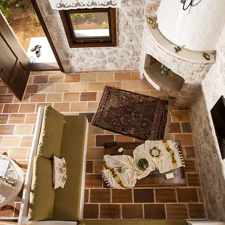 Mandarin & Mango Boutique מלון 3*