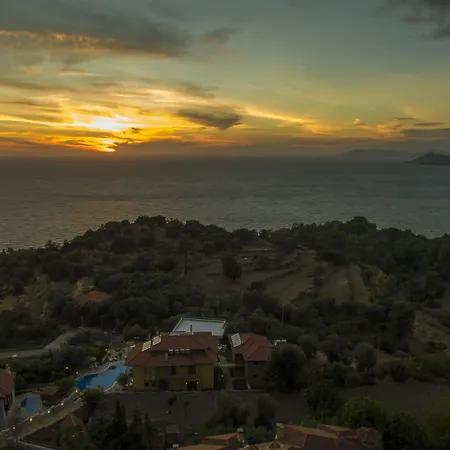 Mandarin & Mango Boutique فندق 3*