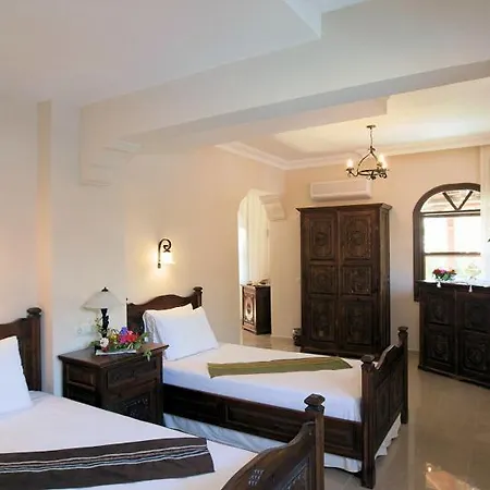 Hotel Mandarin & Mango Boutique 3*