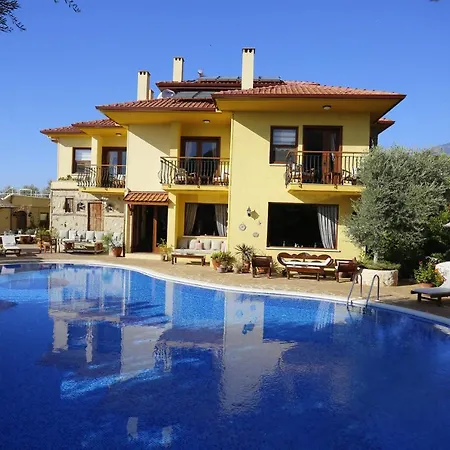 Szálloda Mandarin & Mango Boutique 3*