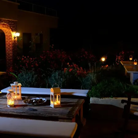 Mandarin & Mango Boutique